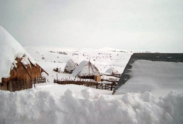 На Пештеру и прилазима око Равне горе, школе и села у блокади